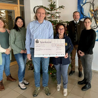 IPA-Wohnmobil-Freunde spenden für die Kindergärten in Nabburg 